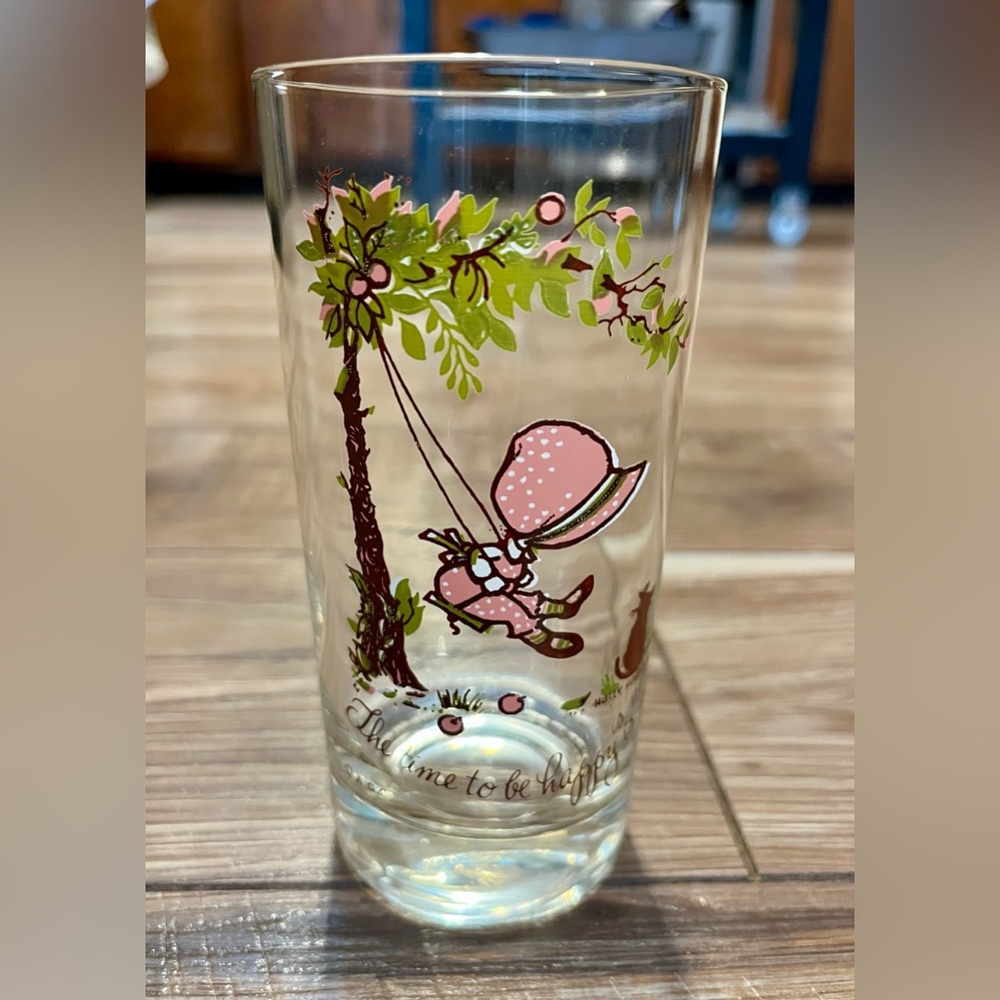 Vintage Holly Hobbie The Time To Be Happy Is Now Glass Tumbler